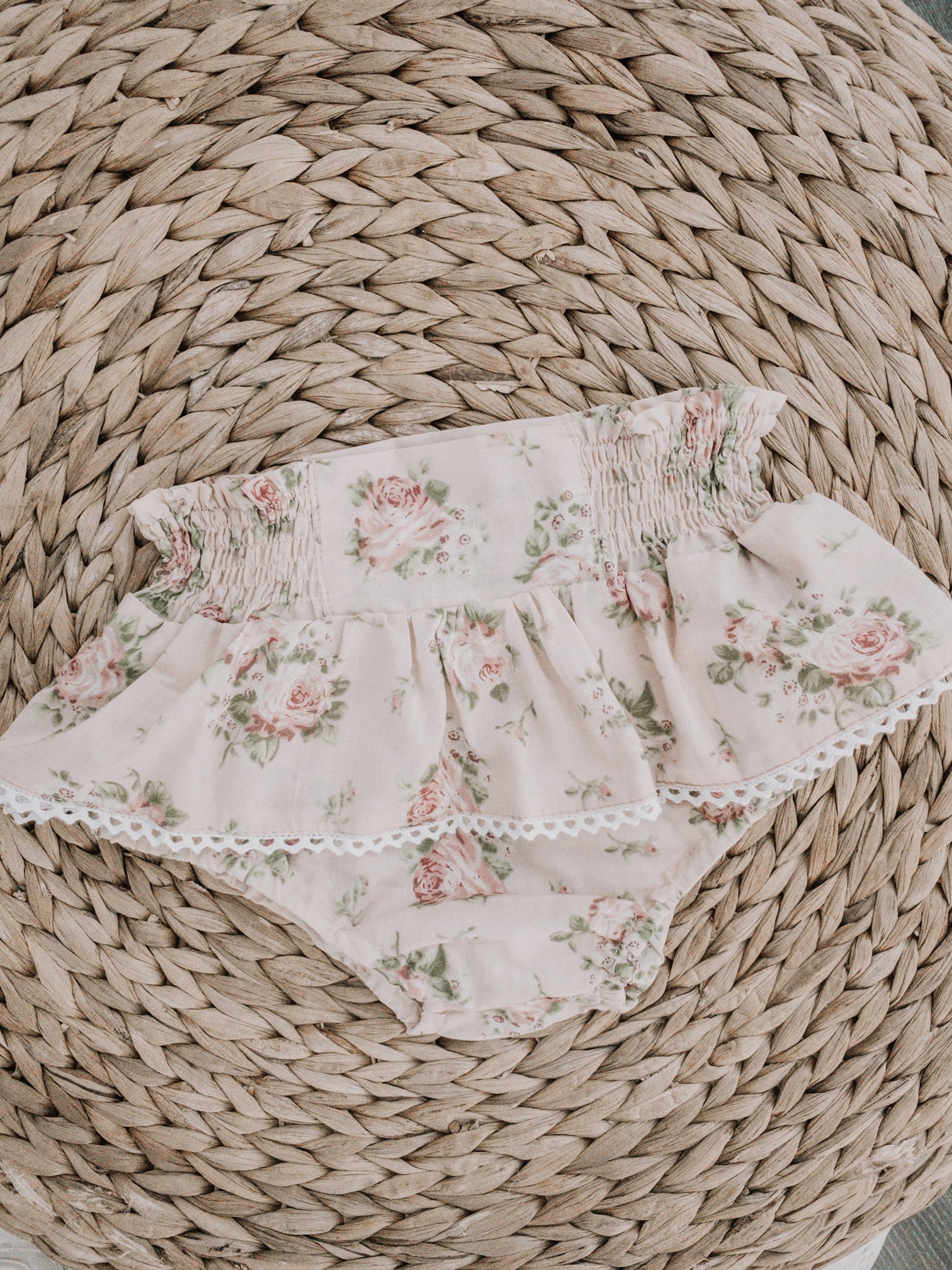 Floral bloomers soft dusty pink
